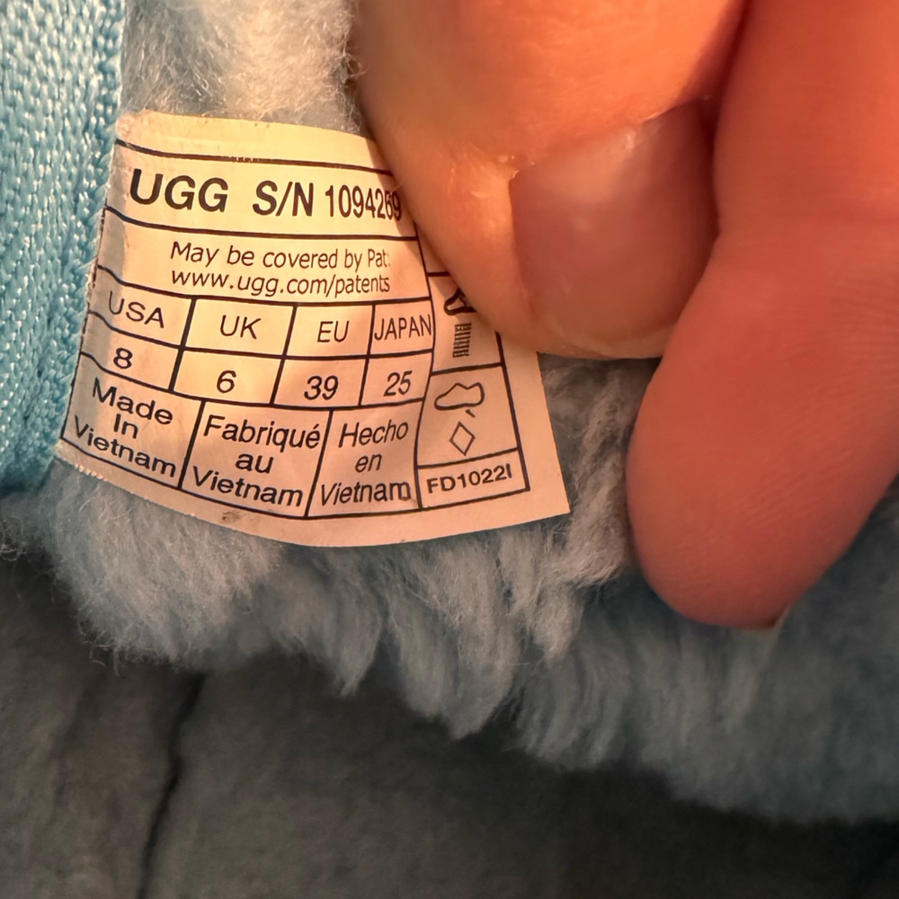 UGG Neumel Suede Chukka Boots - Freshwater Blue - Picture 8 of 8
